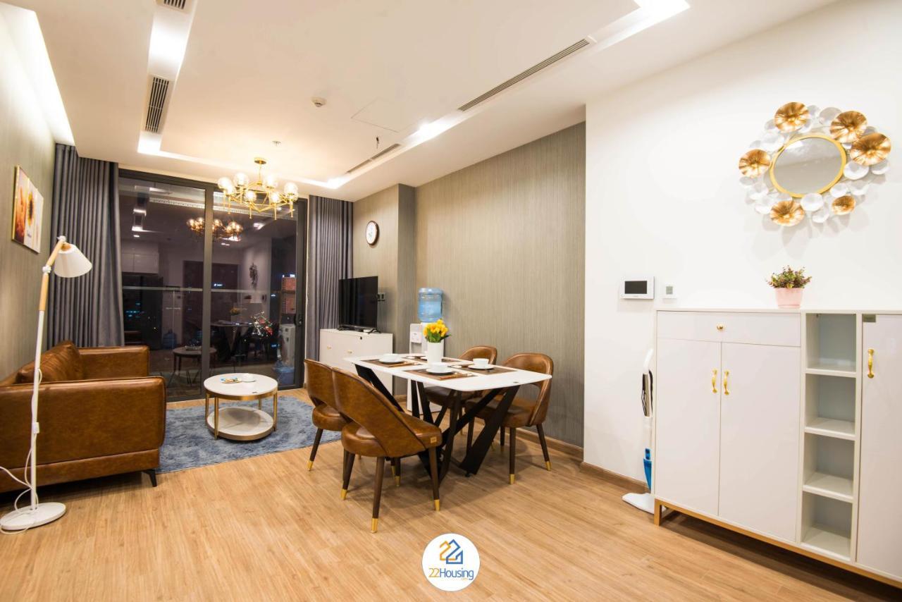 Three-Bedroom Apartment,940686865:JPEG